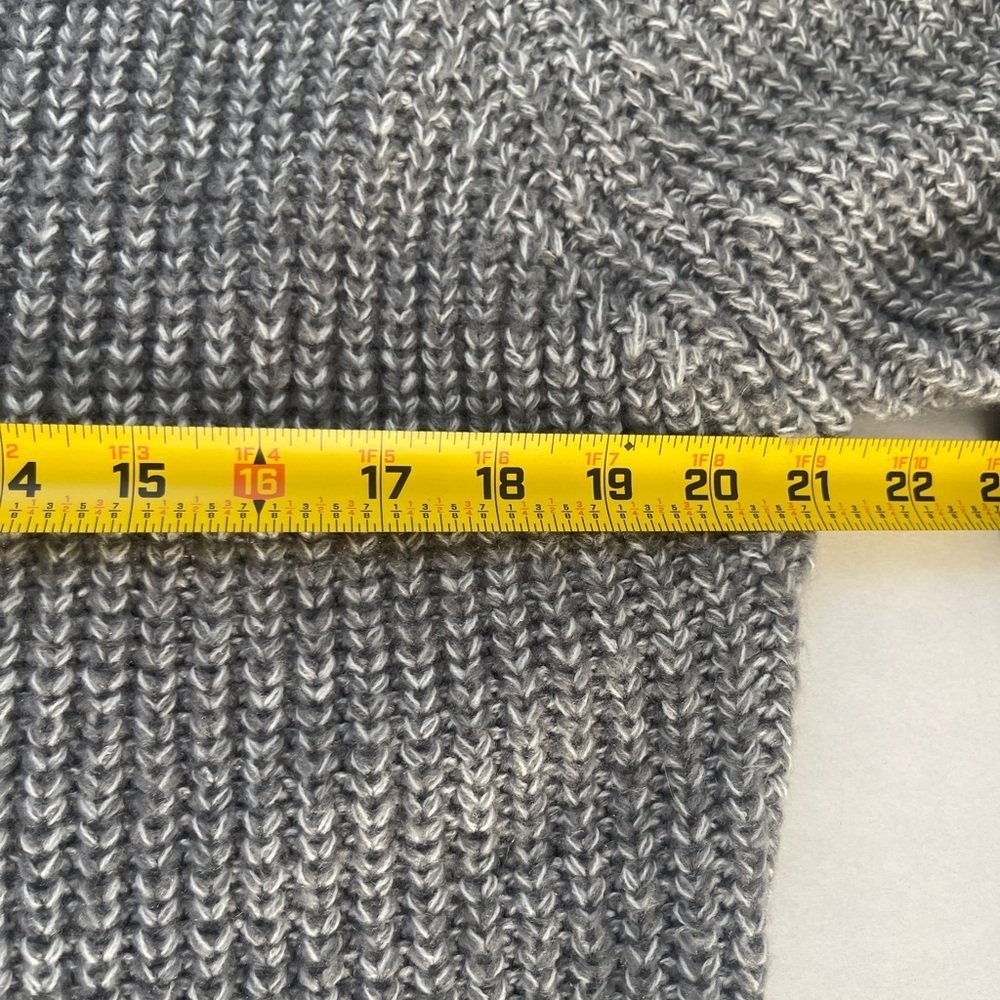 KUBITU Gray Chunky Knit Long Sweater Women’s Large (runs small!) Boho Indie - Picture 8 of 9